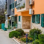 Apartment Emica