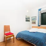 Apartment Leo