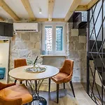 Miara Luxury Rooms