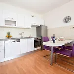 Apartment Donella