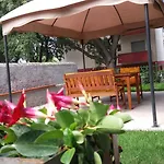 Garden apartment Vanya