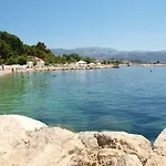 Apartment Sandra, With 2 Bathroom, Wi-Fi, Private Parking
