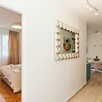 Valum Luxury Apartment