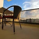 Apartment\'S Tea & Nevio