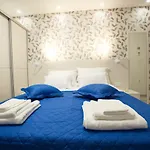 Bvb Rooms Split