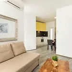 City Smart Apartment