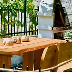 Luxury Villa Minerva Gardens