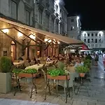 Diocletians Palace Apartment For Two