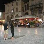 Diocletians Palace Apartment For Two