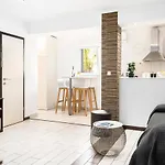 Studio Apartment La Luna