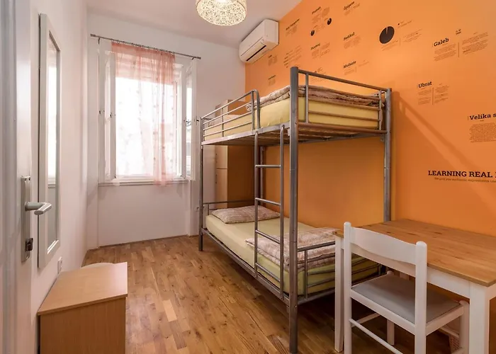 Hostel Split Backpackers