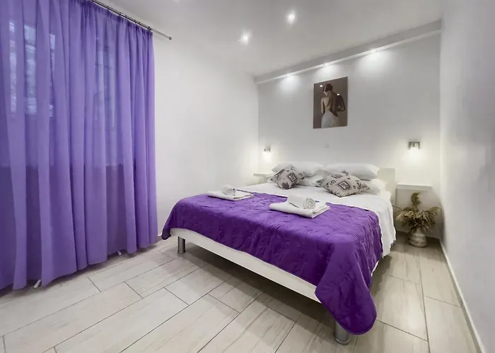 Apartment Pink