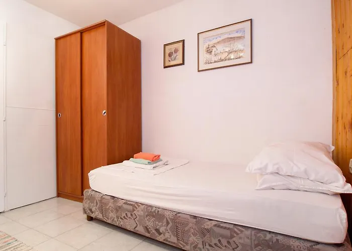 Split Accommodation