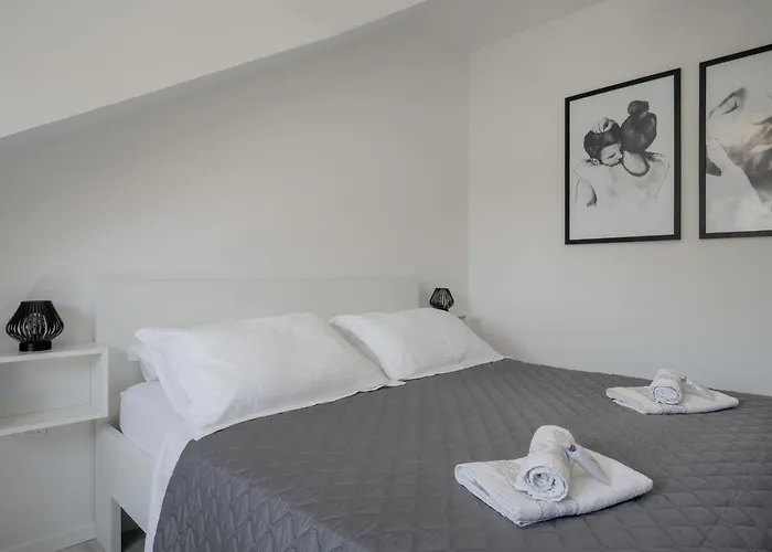 Ami Apartments