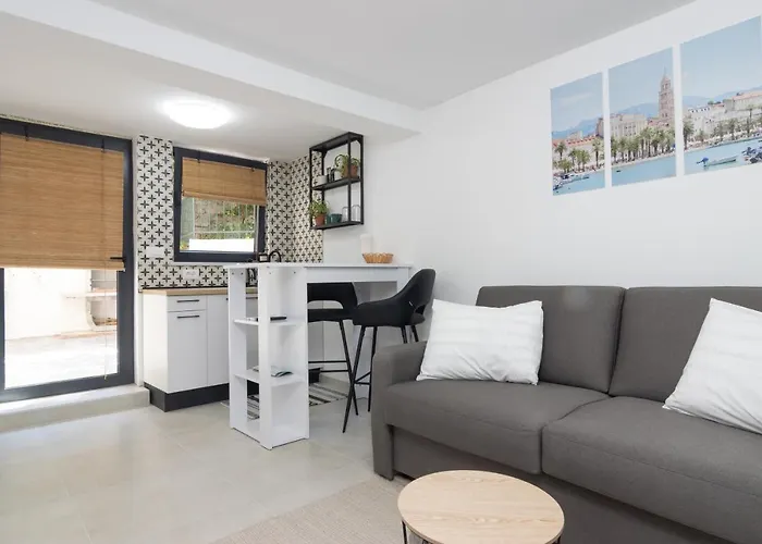 Studio Tina In Centar With Parking