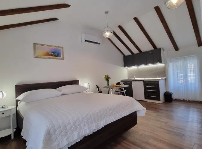 Studio Apartment Rosalie