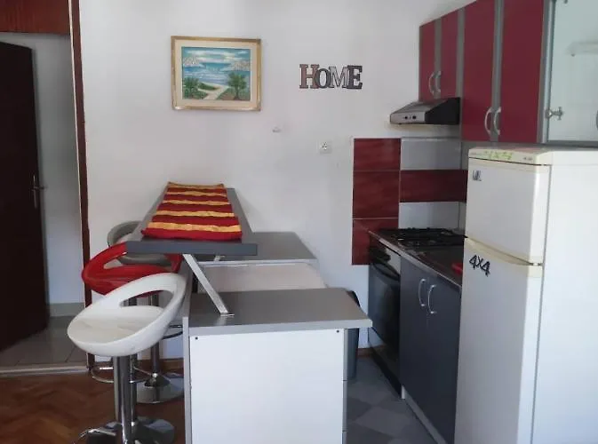 Sweet Home