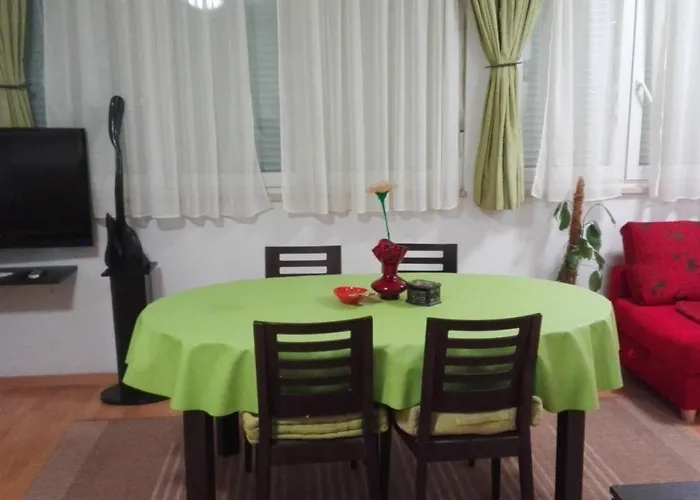 Studio Apartman Marita