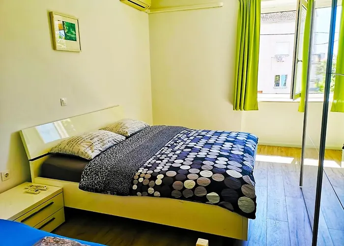 Spring Rooms Split