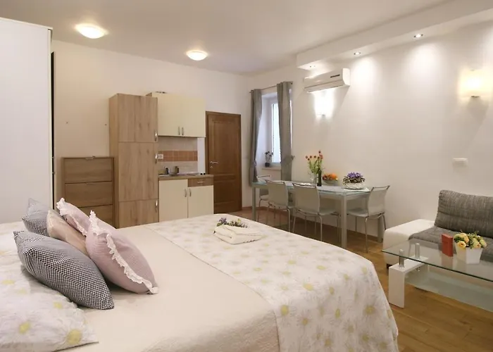 Heart Of Split Apartment