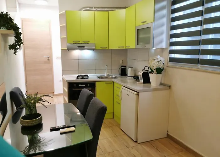 Jale Apartment