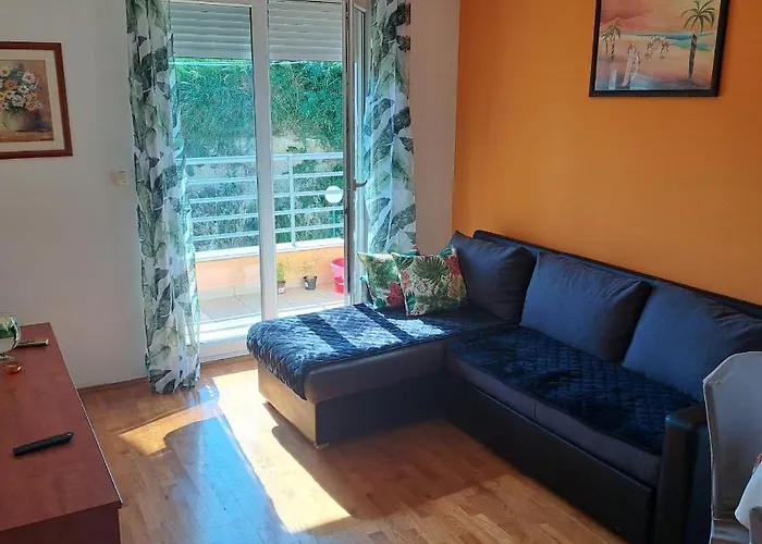 Apartment Arnir