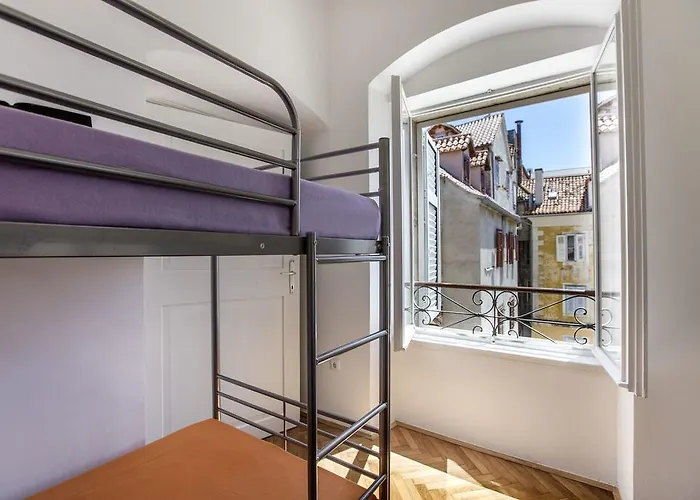 Downtown Hostel