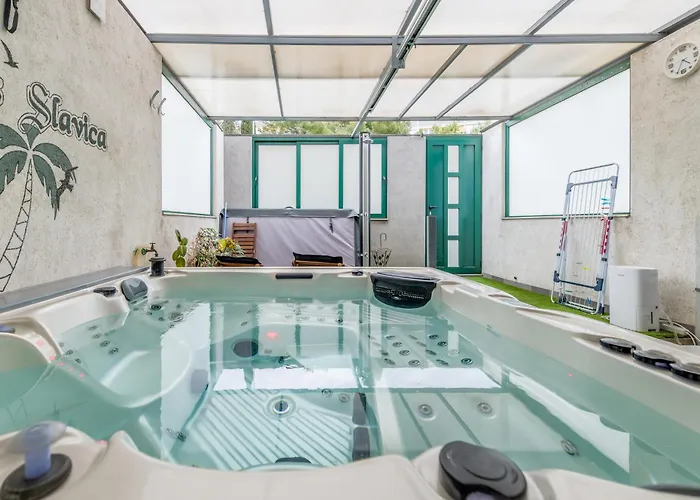 Apartment Slavica-New-With Jacuzzi