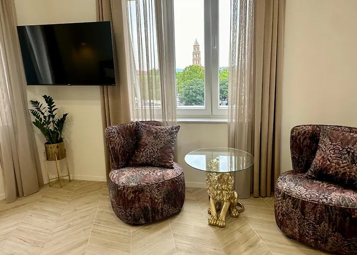 Mariani Luxury Rooms In Center