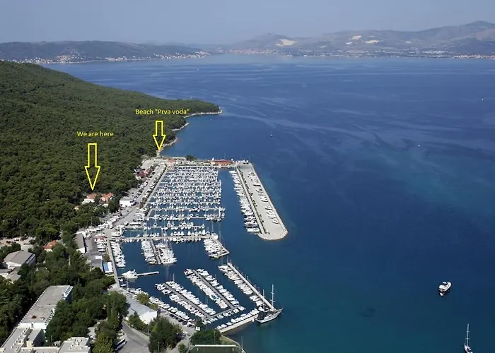 Marjan Park, Peaceful Family Place, Free Parking, 2 Minute From Beach