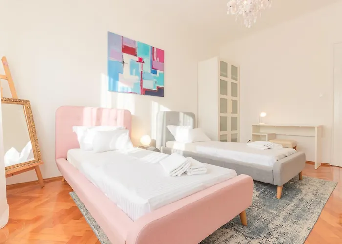 Centar Park Apartment