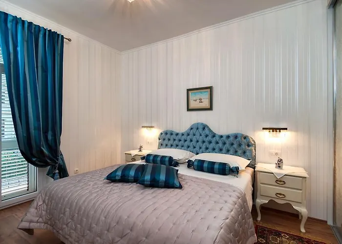 Apartments Tonis
