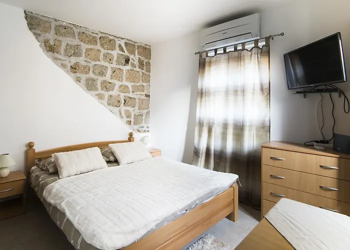 La Perla Luxury Apartments