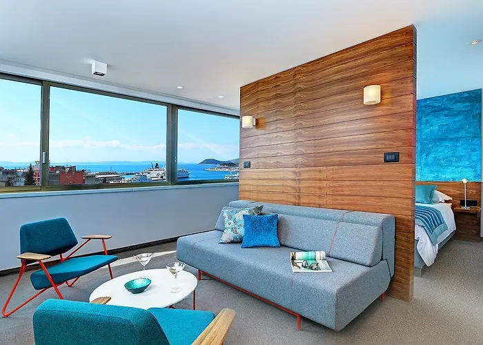 Horizon Luxury Suites & Design Rooms