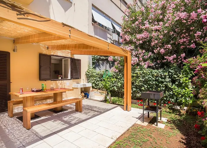 Apartment Dora