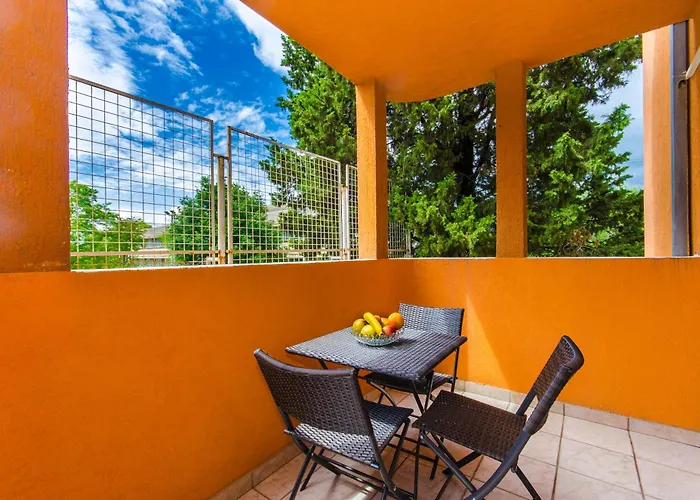 Luxury Apartment Ela