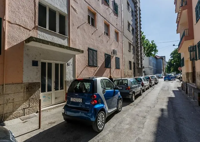 Nevenka Apartments