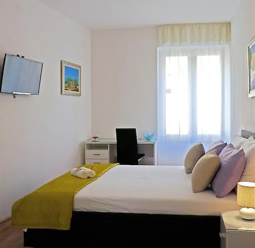 A&M Apartment And Rooms
