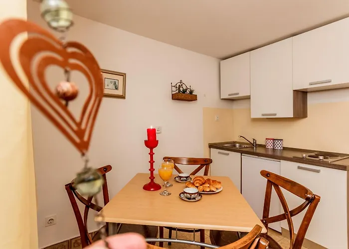 Apartment Dalmatian Cottage