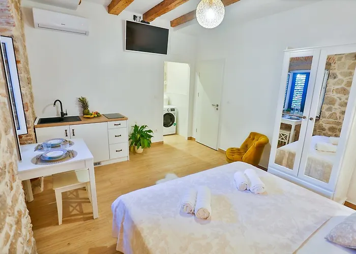 Mana Apartment Split Centre