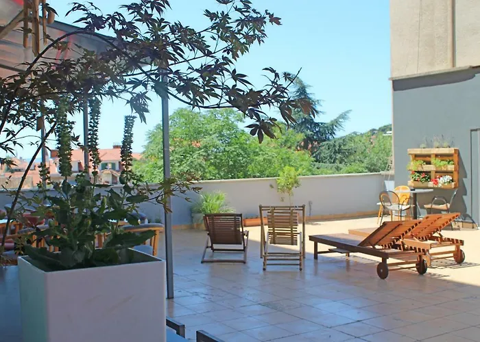 Hostel Quasimodo (Adults Only)