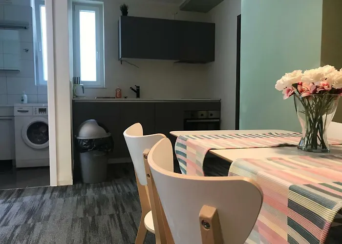 One Bedroom Apartment
