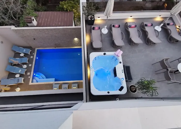 Luxury Rooms Pino