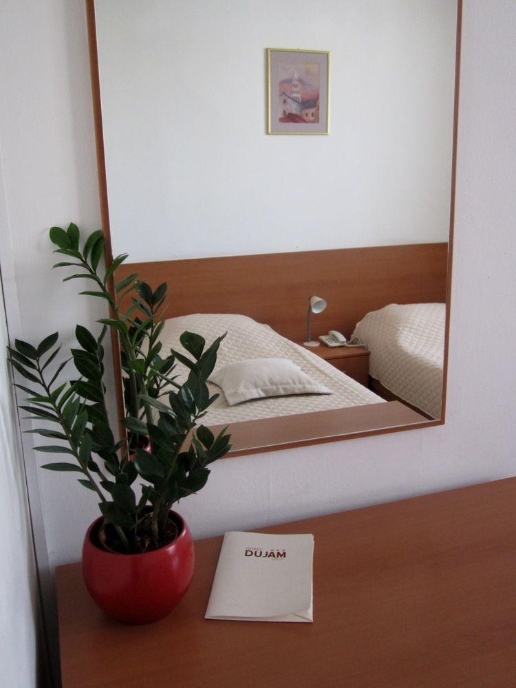 Hotel Dujam 3*