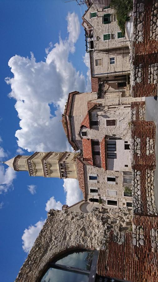 Apartman Studio Sfinga In The Heart Of Diocletian's Palace Split