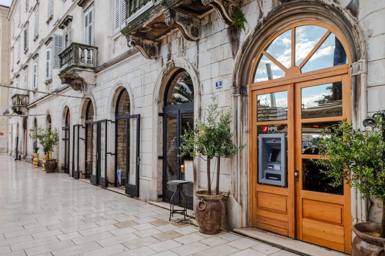 Luxury Mareta Bed & Breakfast 4*