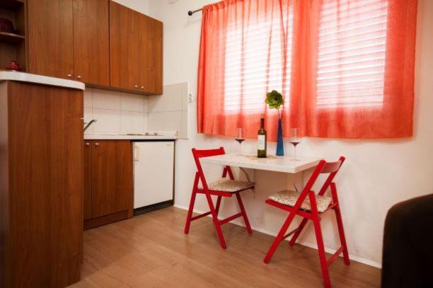 Apartment Centar 1 Private With Ensuite And Kitchenette Split