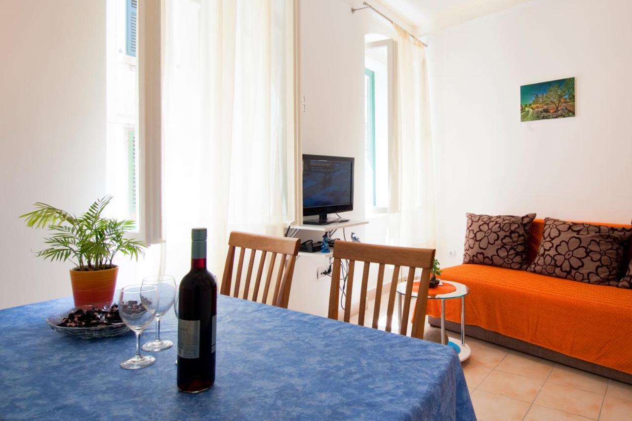 Apartment Val Apartments *