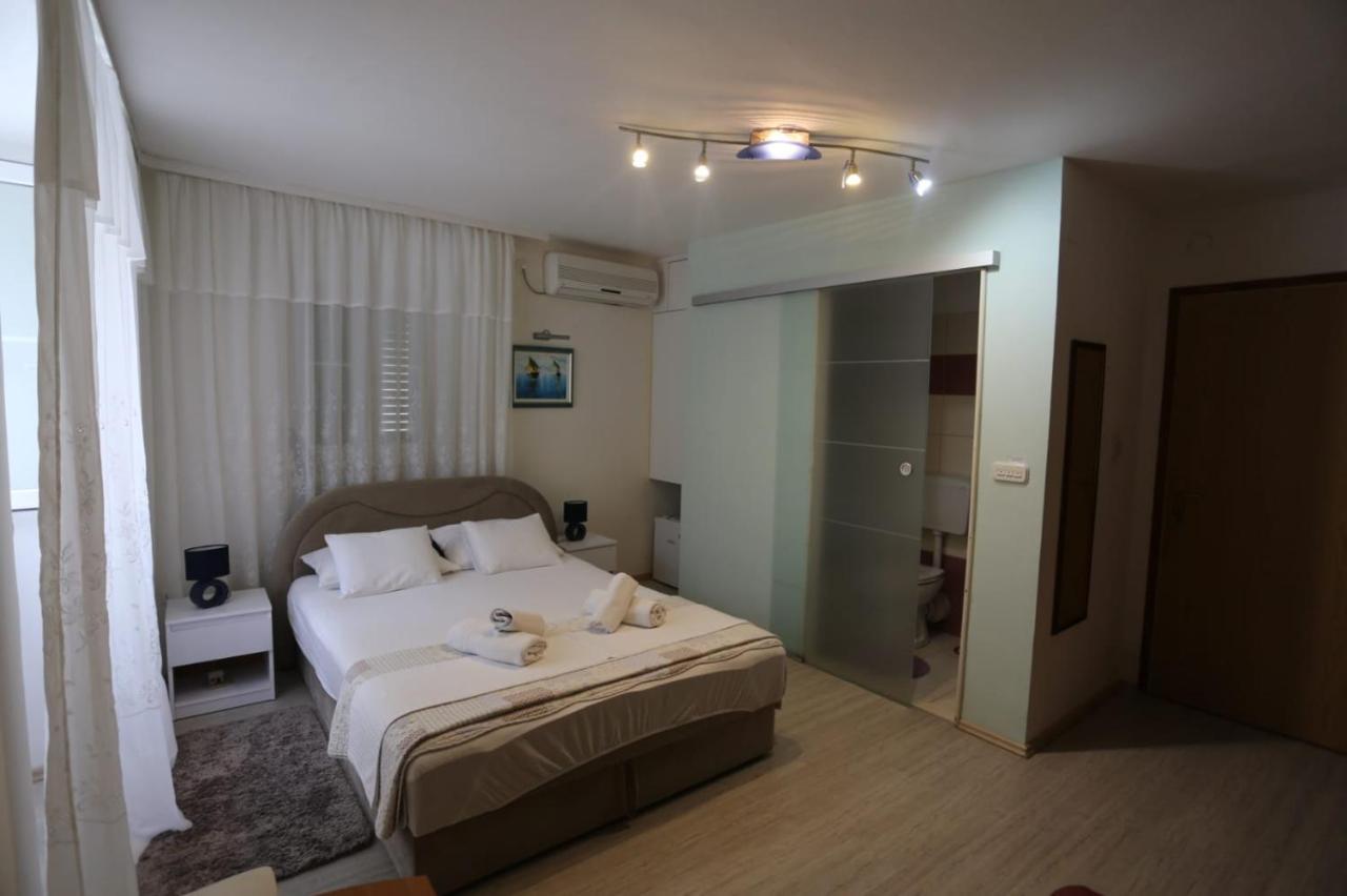 Private In The Center Of Guest house