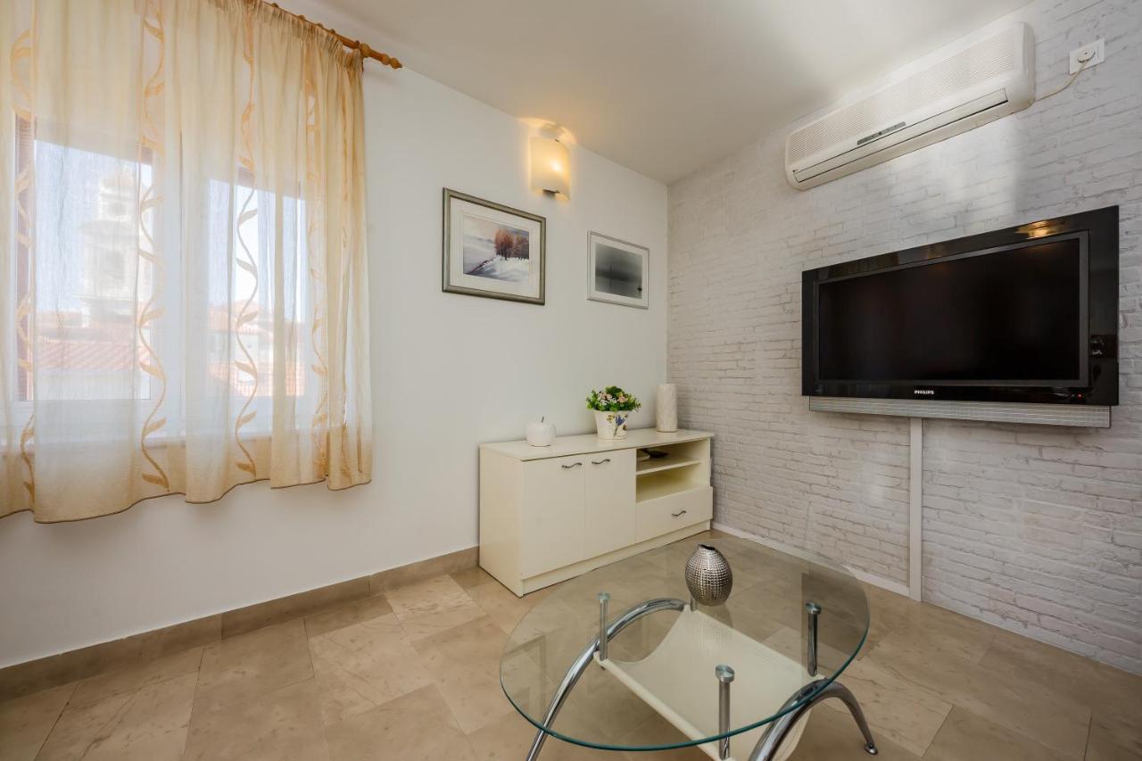 Apartment Jelena